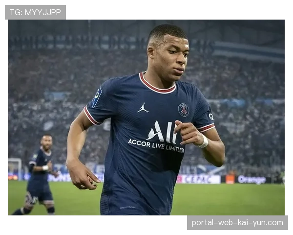 奥格斯堡5-4-1防反阵型遭遇挑战 中场核心缺阵致反击受阻