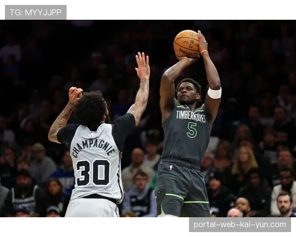 森林狼防守端漏洞频现 爱德华兹独木难支局面